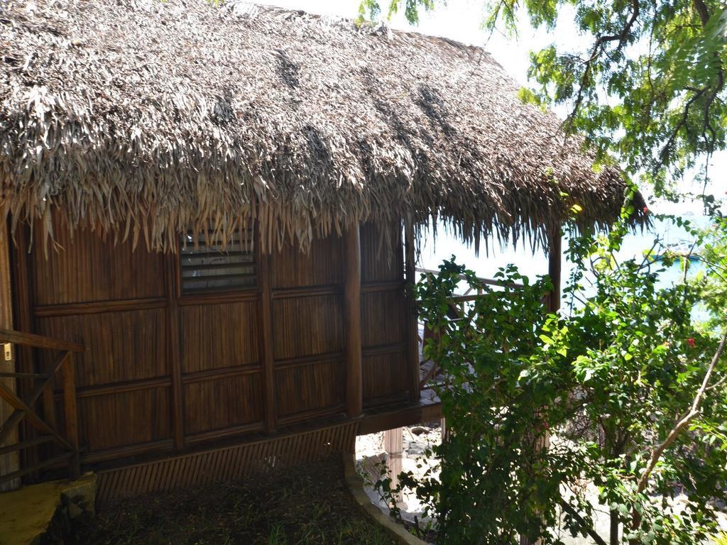 Auberge Le Maki Lodge Ampangorinana Chambre photo