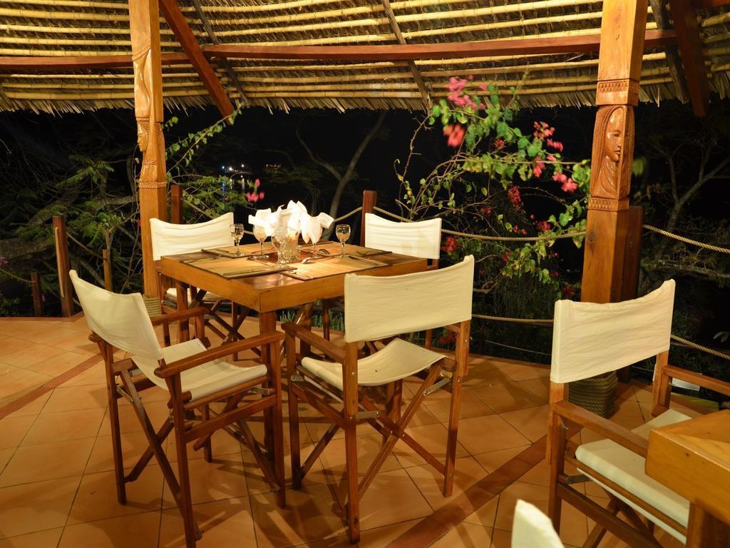 Auberge Le Maki Lodge Ampangorinana Extérieur photo