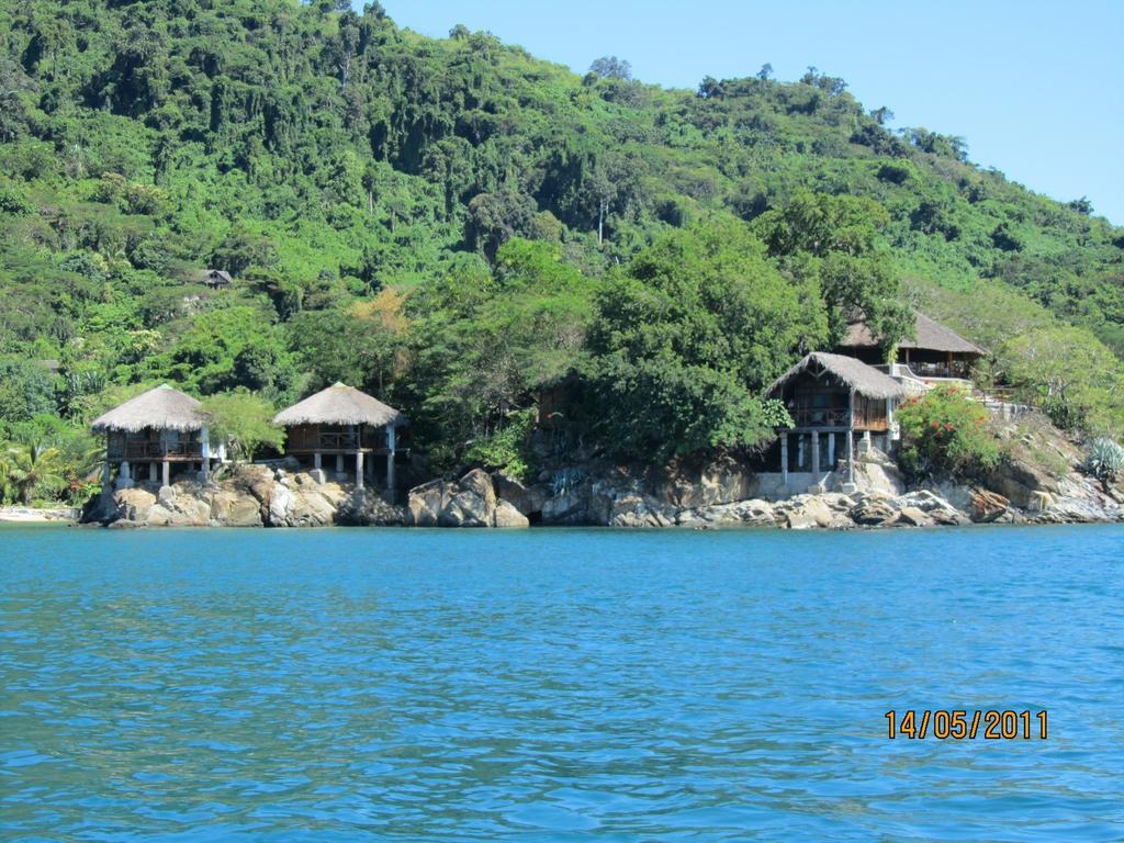 Auberge Le Maki Lodge Ampangorinana Extérieur photo