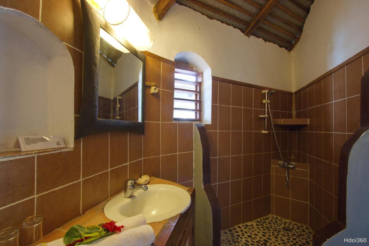Auberge Le Maki Lodge Ampangorinana Extérieur photo